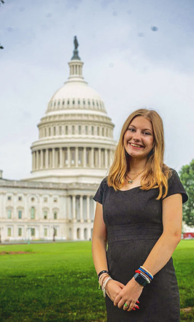 Iva Hinson in front of the capital.